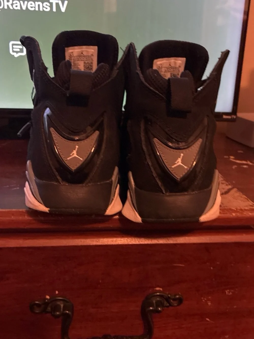 Black and white Jordan 7